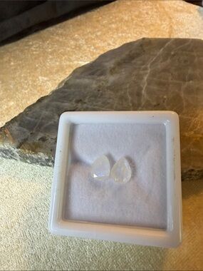 Set up two pear shaped premium rainbow moonstone loose gemstones 9x7mm